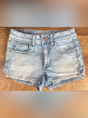 American Eagle Light Blue Denim Women’s Shorts
